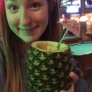 Meet your Posher, Meredith